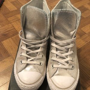 Metallic/ Pure Silver high top converse sneakers!!